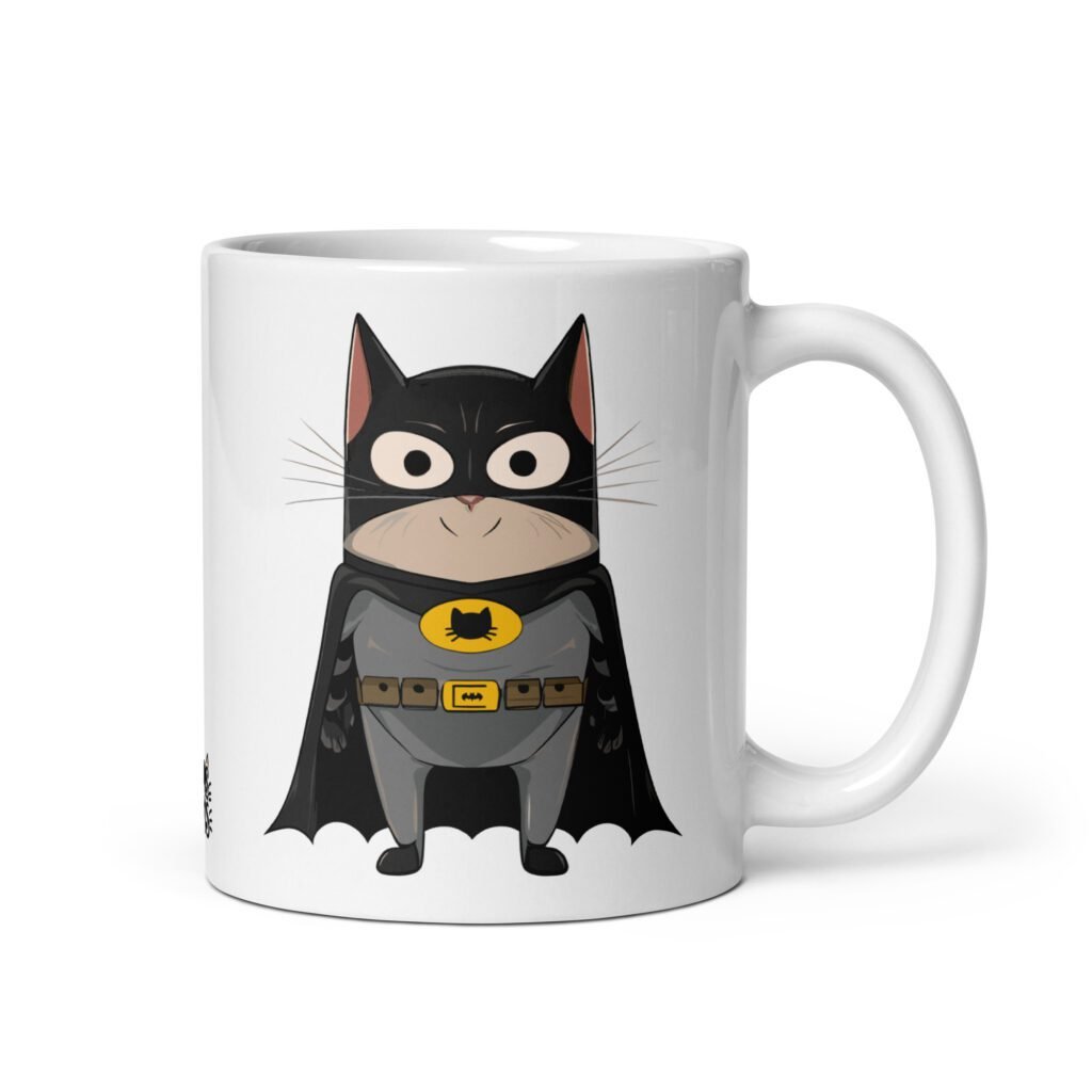 Taza divertida BATCAT. Inspirada en BatMan. Gato disfrazado de BatMan. Color Blanco