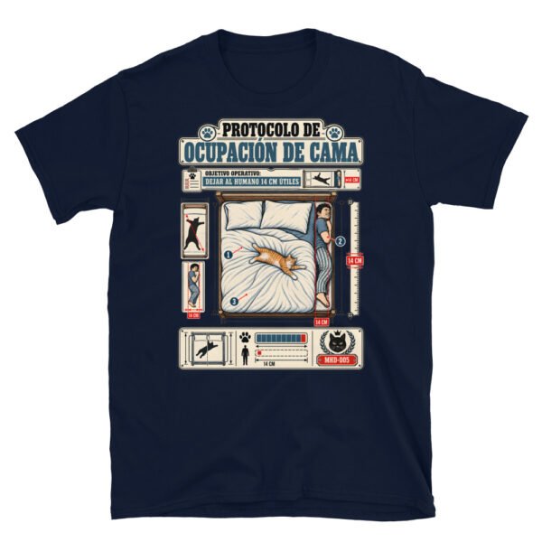 Camiseta de gatos «Protocolo de ocupación de cama» — diseño MHD-005 de la serie Manual del Humano Doméstico en color Marino