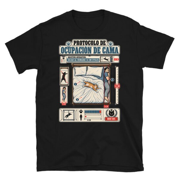 Camiseta de gatos «Protocolo de ocupación de cama» — diseño MHD-005 de la serie Manual del Humano Doméstico en color Negro