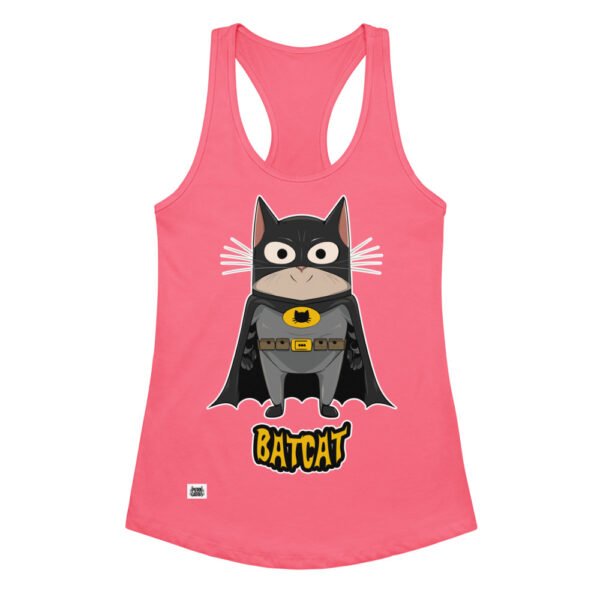 Camiseta de gatos para mujer BATCAT en color rosa eléctrico, vista plana