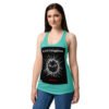 Camiseta de gatos para mujer BLACK CAT MIRROR en color azul tahití, sobre modelo