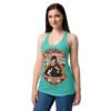 Camiseta de gatos para mujer CALOR NO ES AMOR en color azul tahití, sobre modelo