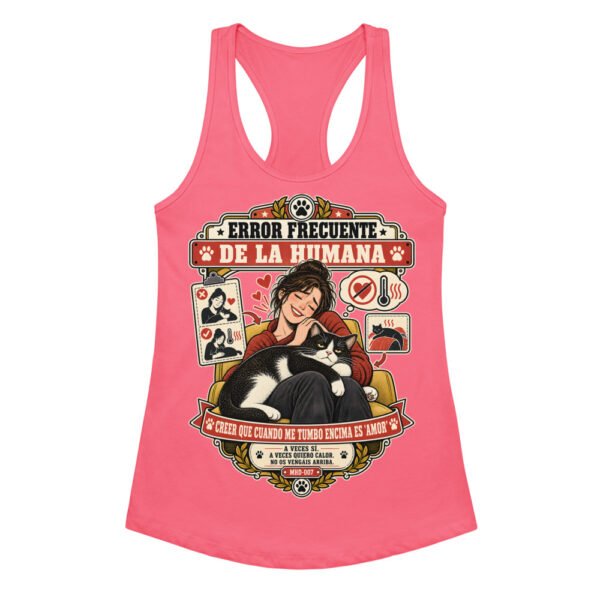 Camiseta de gatos para mujer CALOR NO ES AMOR en color rosa eléctrico, vista plana