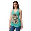 Camiseta de gatos para mujer CLASIFICACIÓN DE HUMANOS ÚTILES en color azul tahití, sobre modelo