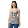 Camiseta de gatos para mujer ¿NOS ADORAN? en color gris jaspeado, sobre modelo