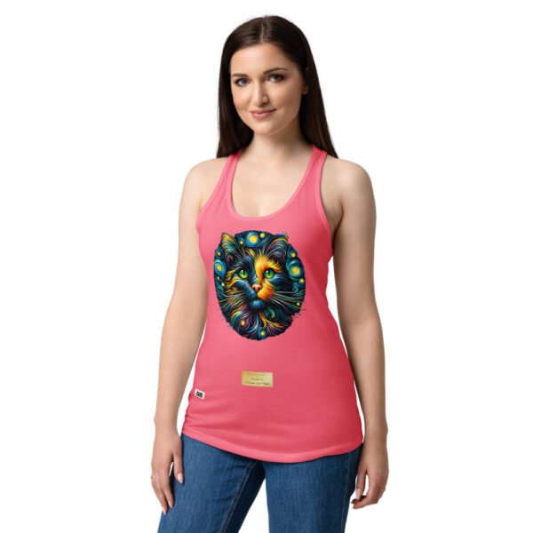 Camiseta de gatos para mujer EL GATO DE VAN GOGH en color rosa eléctrico, sobre modelo