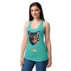 Camiseta de gatos para mujer EL GATO DE VELÁZQUEZ en color azul tahití, sobre modelo