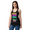 Camiseta de gatos para mujer ERA NORMAL ANTES DE TENER GATOS en color negro, sobre modelo