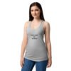 Camiseta de gatos para mujer ESPECIAL PARA GATOS BLANCOS en color gris jaspeado, sobre modelo