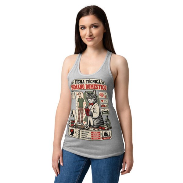 Camiseta de gatos para mujer FICHA TÉCNICA DEL HUMANO en color gris jaspeado, sobre modelo
