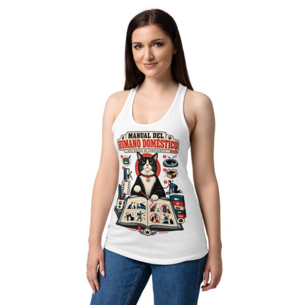 Camiseta de gatos para mujer GUÍA DE CONVIVENCIA en color blanco, sobre modelo