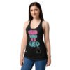 Camiseta de gatos para mujer HUMANA PROPIEDAD DE SU GATO en color negro, sobre modelo