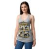 Camiseta de gatos para mujer MANTENIMIENTO DEL HUMANO en color gris jaspeado, sobre modelo