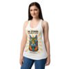 Camiseta de gatos para mujer ME OFENDEN LOS MEMES DE GATOS en color blanco, sobre modelo