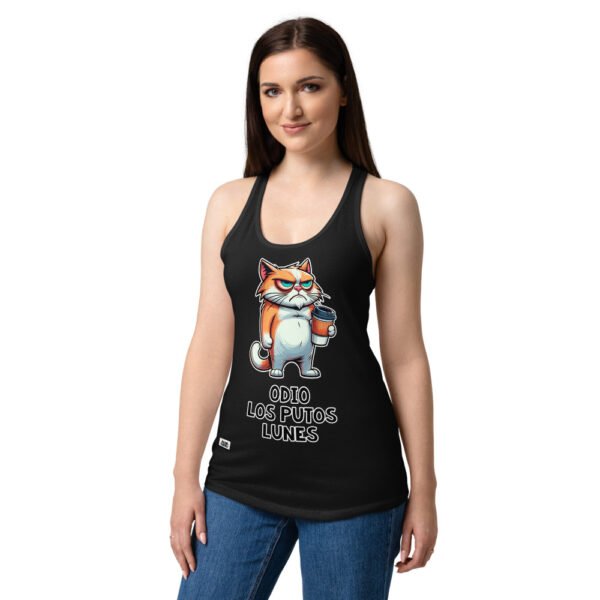 Camiseta de gatos para mujer ODIO LOS PUTOS LUNES en color negro, sobre modelo