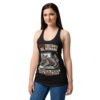 Camiseta de gatos para mujer EL PORTÁTIL YA NO ES TUYO en color negro, sobre modelo