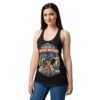 Camiseta de gatos para mujer PROGRAMA DE CONTROL NOCTURNO en color negro, sobre modelo