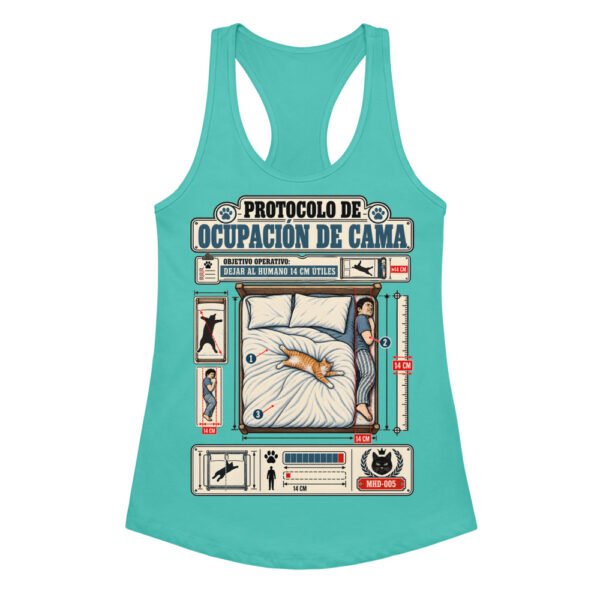 Camiseta de gatos para mujer PROTOCOLO DE OCUPACIÓN DE CAMA en color azul tahití, vista plana