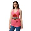 Camiseta de gatos para mujer PURRASIC PARK en color rosa eléctrico, sobre modelo