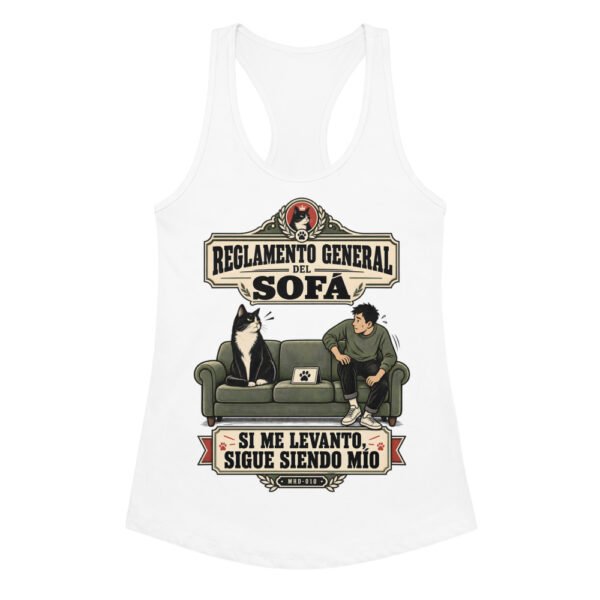 Camiseta de gatos para mujer REGLAMENTO DEL SOFÁ en color blanco, vista plana