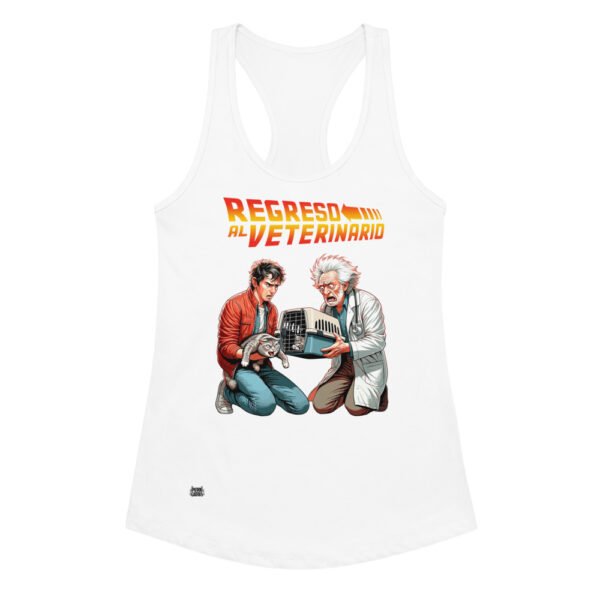 Camiseta de gatos para mujer REGRESO AL VETERINARIO en color blanco, vista plana