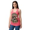 Camiseta de gatos para mujer Contagato en color rosa eléctrico, sobre modelo
