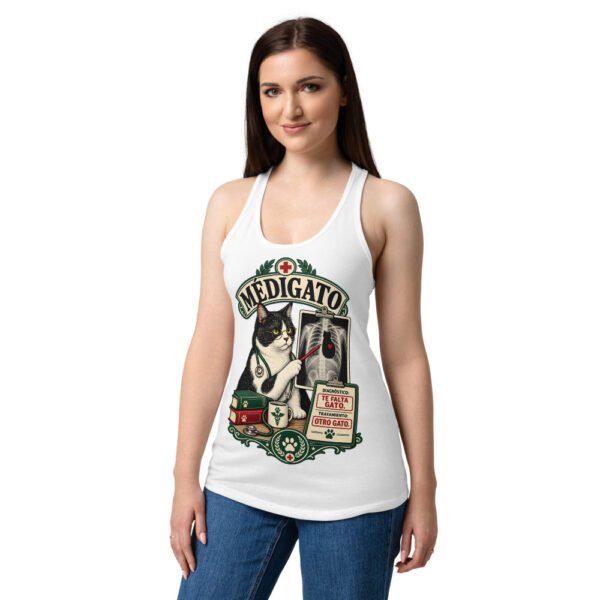 Camiseta de gatos para mujer Médigato en color blanco, sobre modelo