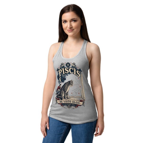 Camiseta de gatos para mujer Piscis en color gris jaspeado, sobre modelo