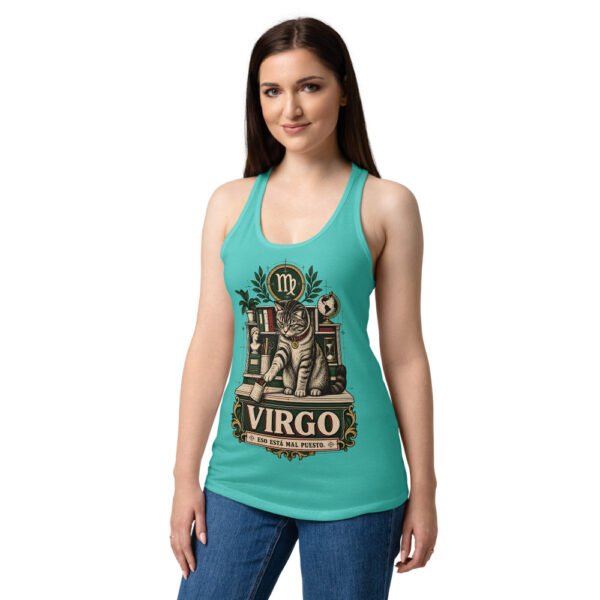 Camiseta de gatos para mujer Virgo en color azul tahití, sobre modelo